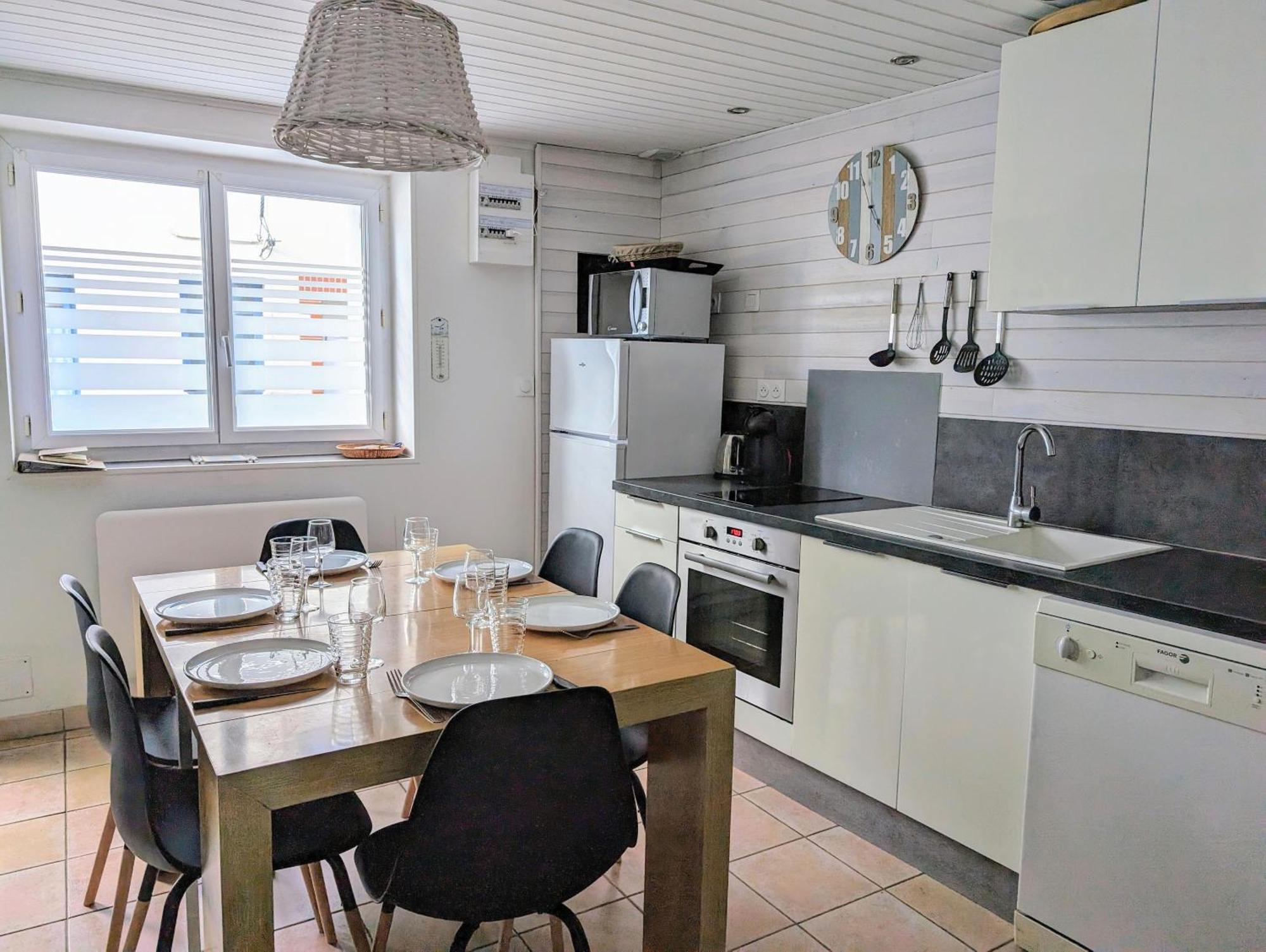Agreable Maison Renovee En Hyper Centre Avec Patio 波尔尼克 外观 照片