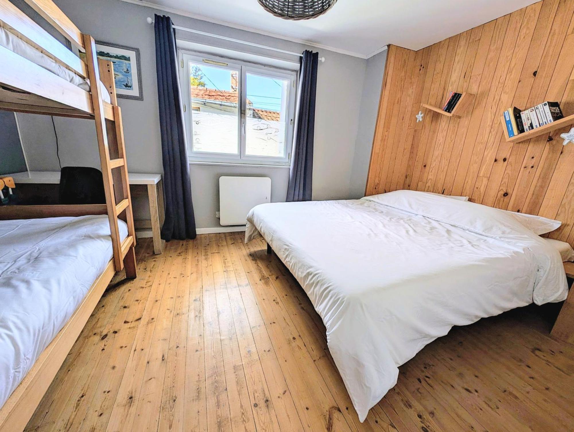 Agreable Maison Renovee En Hyper Centre Avec Patio 波尔尼克 外观 照片